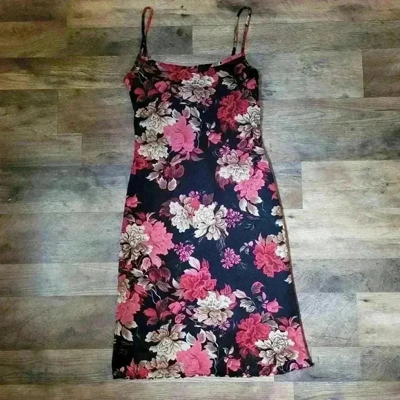 Y2K My Michelle Bodycon Floral Mini Dress Size Medium - Picture 1 of 7